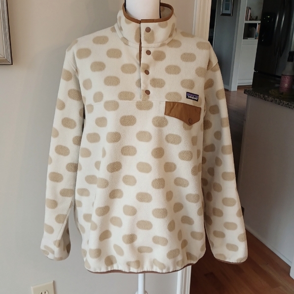 Patagonia Tops - Patagonia Synchilla Snap-T Fleece Pullover Polka Dot Beige Tan Women L